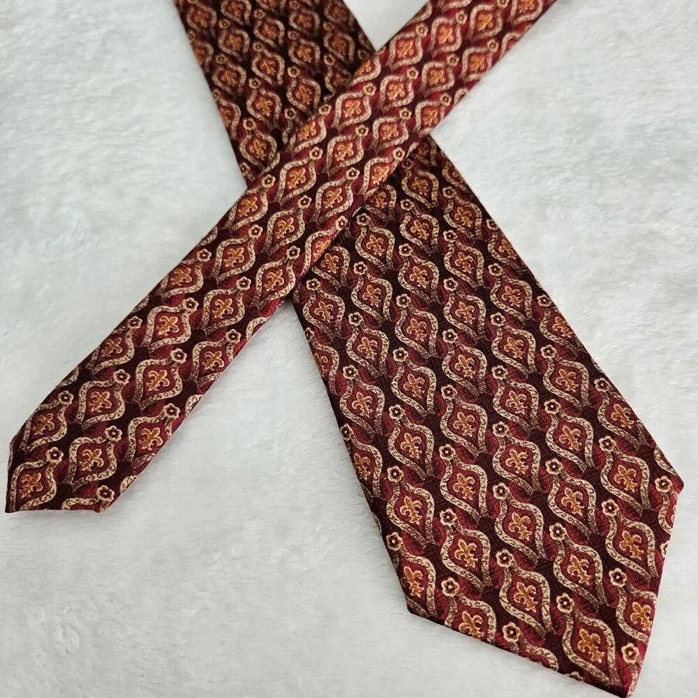 Metropolitan Museum Of Art Fleur-de-lis 100% Silk Mens Necktie Red Orange‎